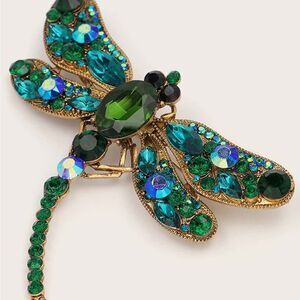 Green and Gold butterfly Brooch Q675